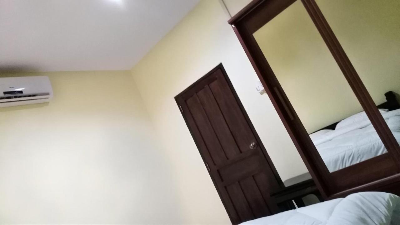 Apartment Thidathip Vientiane Buitenkant foto